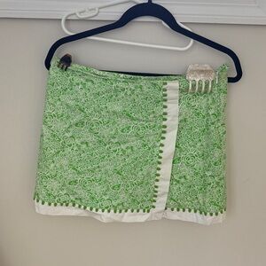 Lilly Pulitzer Green and White Floral Skort, size 6